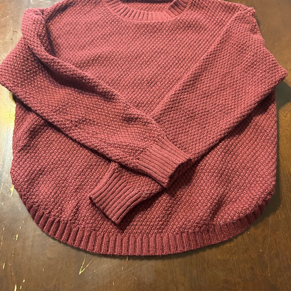 Women's Textured Sweater - Burgundy